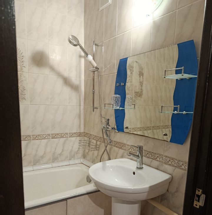 Снять 1к квартиру на улица Маршала Голованова, 17, метро Марьино, г. Москва