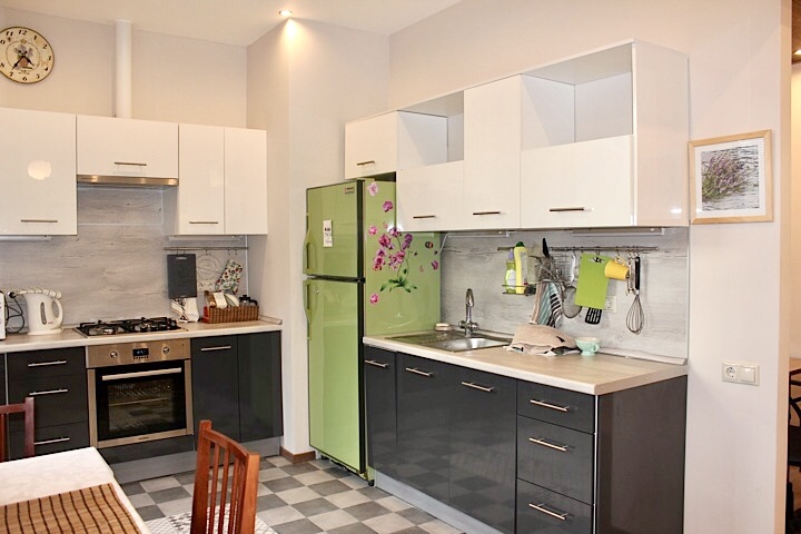 Сдам двухкомнатную квартиру на г Москва, ул Мосфильмовская, д 2В, метро Кутузовская, г. Москва