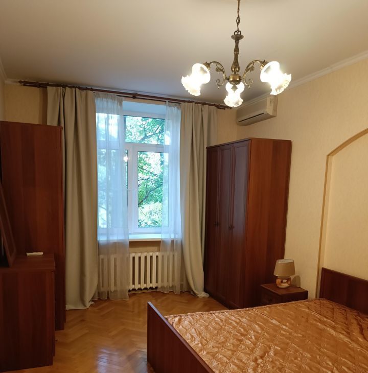 Сдаю 2к квартиру на Университетский проспект, 9, метро Университет, г. Москва