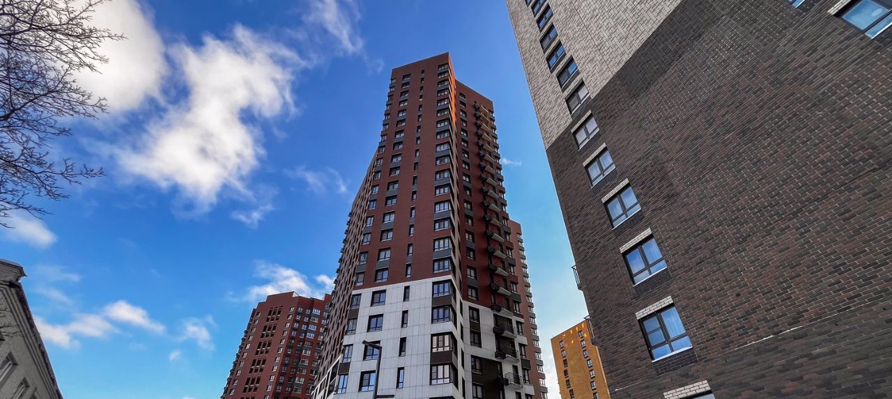 Сдаю трехкомнатную квартиру на Красноказарменная улица, 14Ак2, метро Авиамоторная, г. Москва