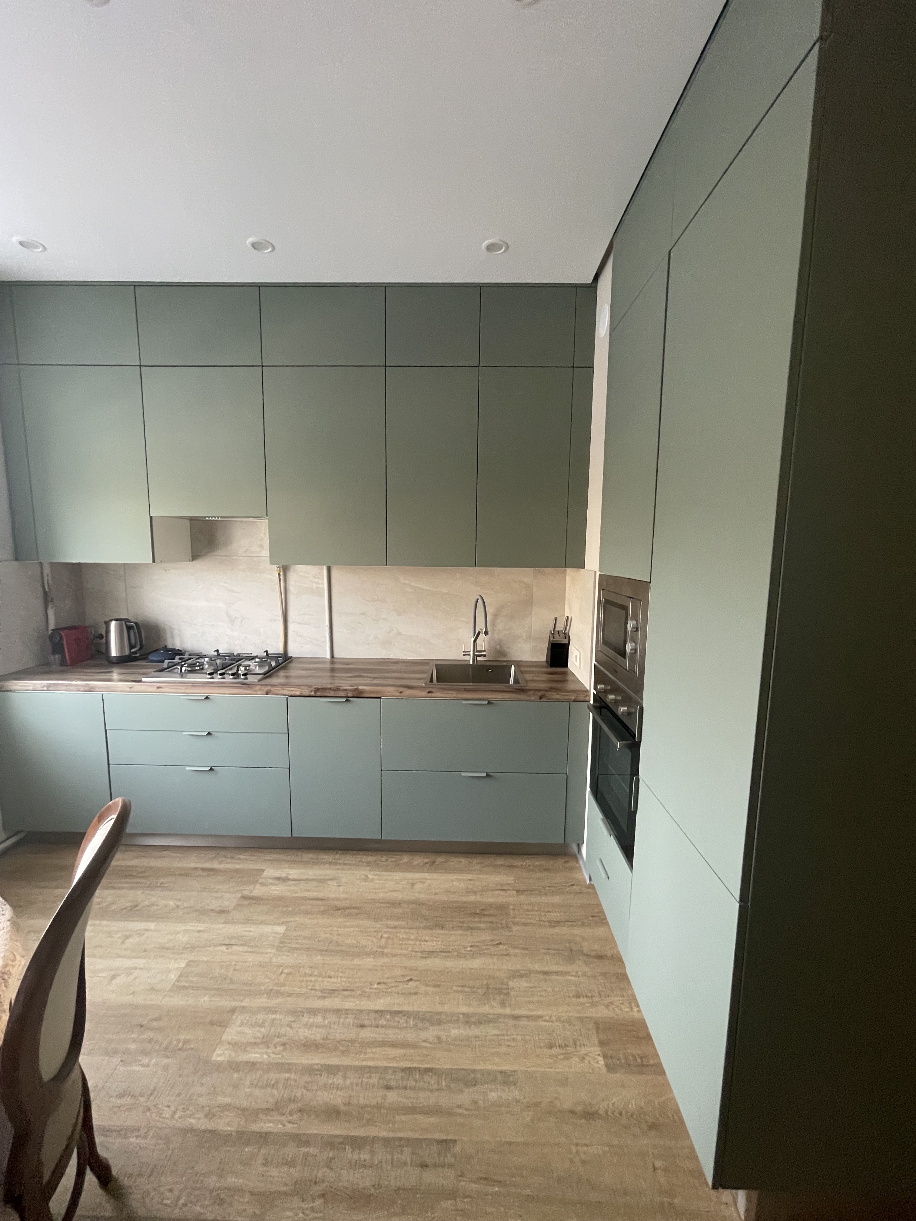 Снять 2-комнатную квартиру на г Москва, ул Народного Ополчения, д 38 к 1, метро Октябрьское поле, г. Москва