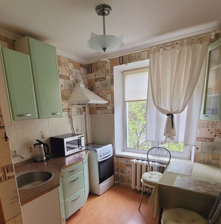 Аренда 2к квартиры на улица Сокольнический Вал, 6К2, метро Рижская, г. Москва