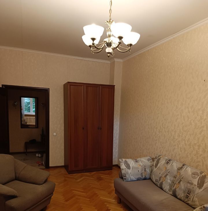 Сдаю 2-к квартиру на Университетский проспект, 9, метро Воробьёвы горы, г. Москва