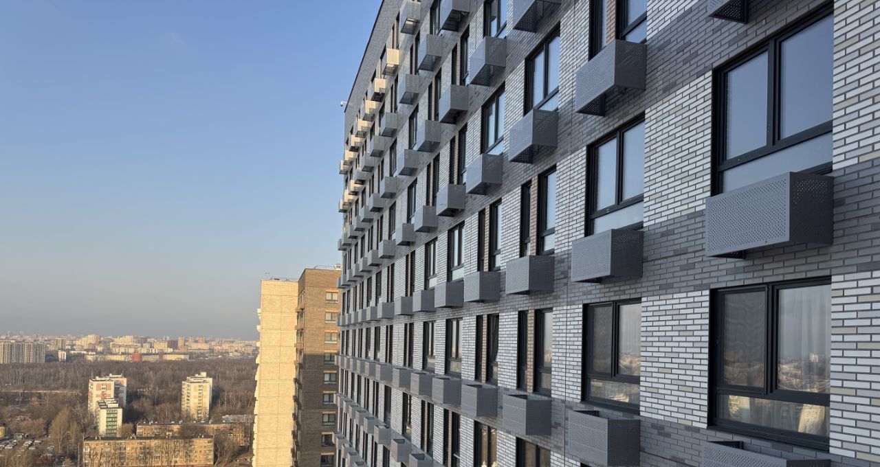 Сдаю трехкомнатную квартиру на улица Михайлова, 30Ак2, г. Москва