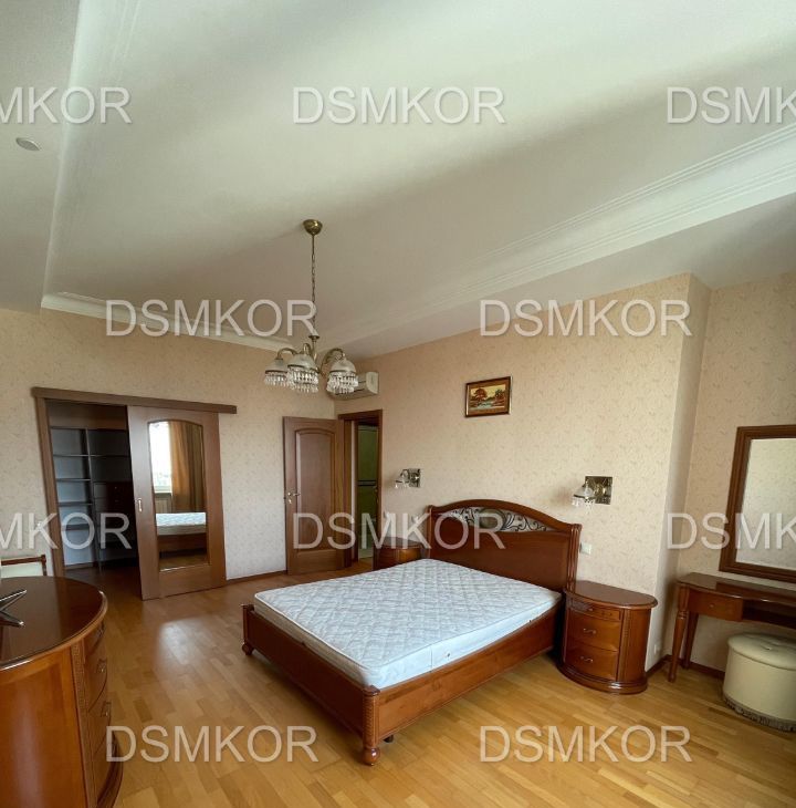 Сдам 3к квартиру на Мосфильмовская улица, 70к3, метро Ломоносовский проспект, г. Москва