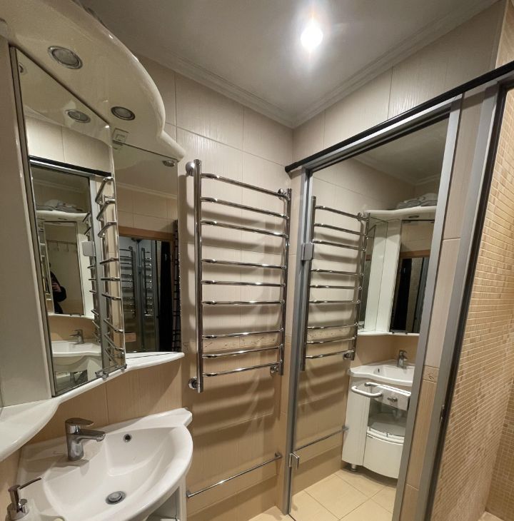 Снять трехкомнатную квартиру на проспект Вернадского, 105к4, метро Юго-Западная, г. Москва