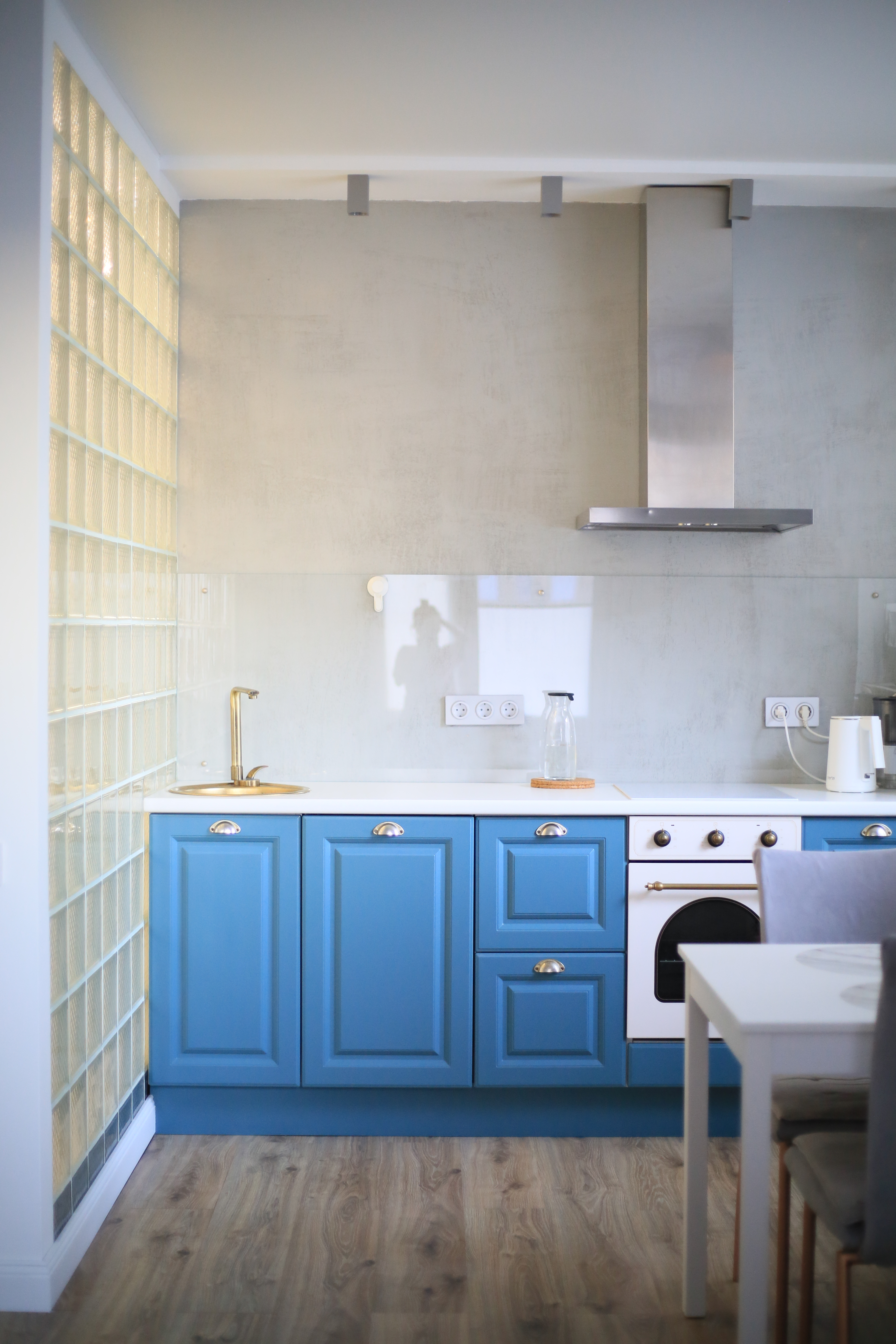 Аренда однокомнатной квартиры на г Санкт-Петербург, ул Кременчугская, д 17 к 3, метро Площадь Восстания, г. Санкт-Петербург