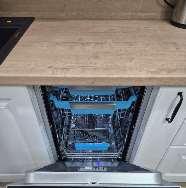 Снять 2х-комнатную квартиру на Новоостаповская улица, 7к1, метро Пролетарская, г. Москва