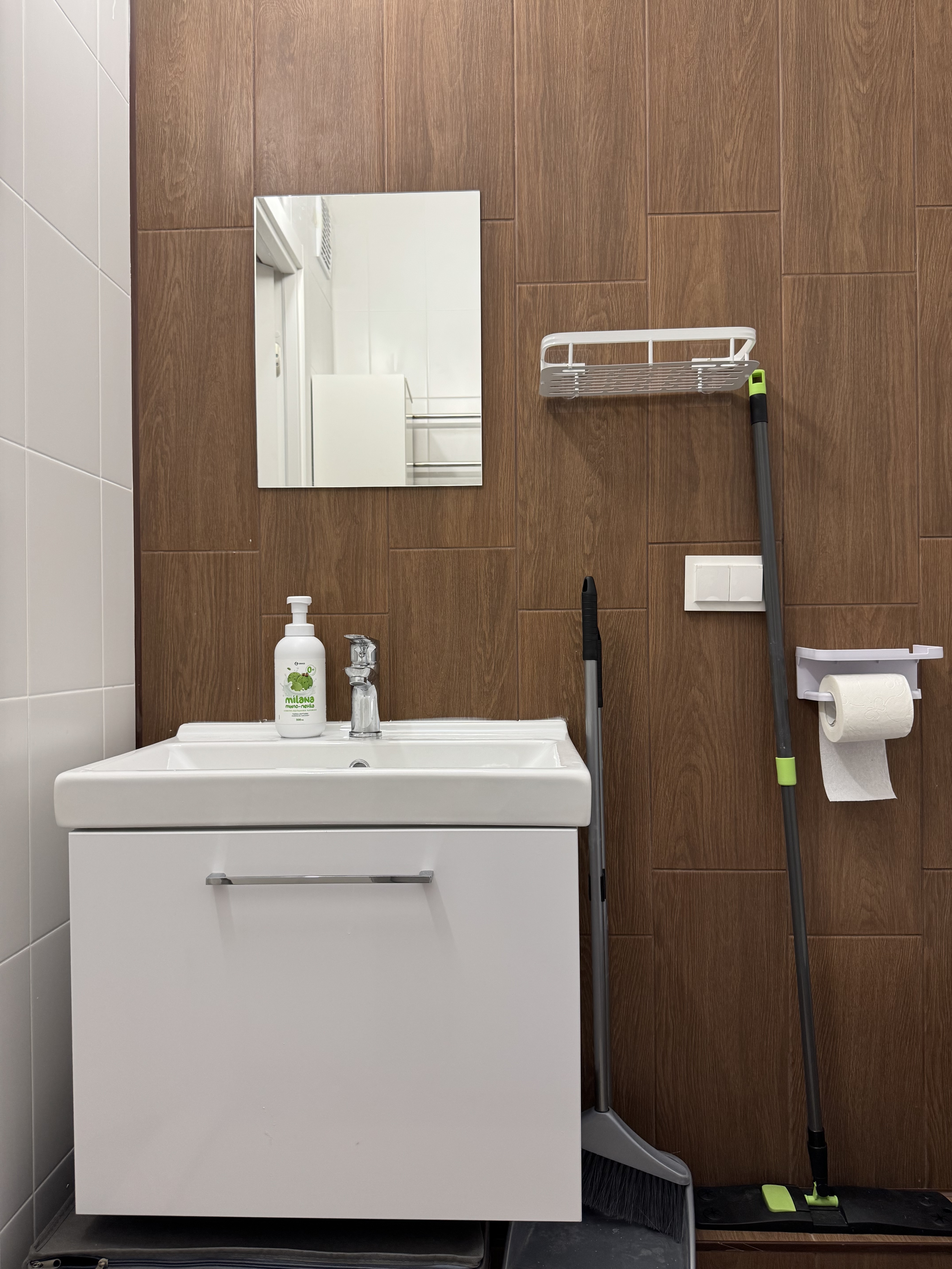 Сдам 1-к квартиру на г Санкт-Петербург, ул Пахомовская, д 14 к 1 стр 1, метро Академическая, г. Санкт-Петербург