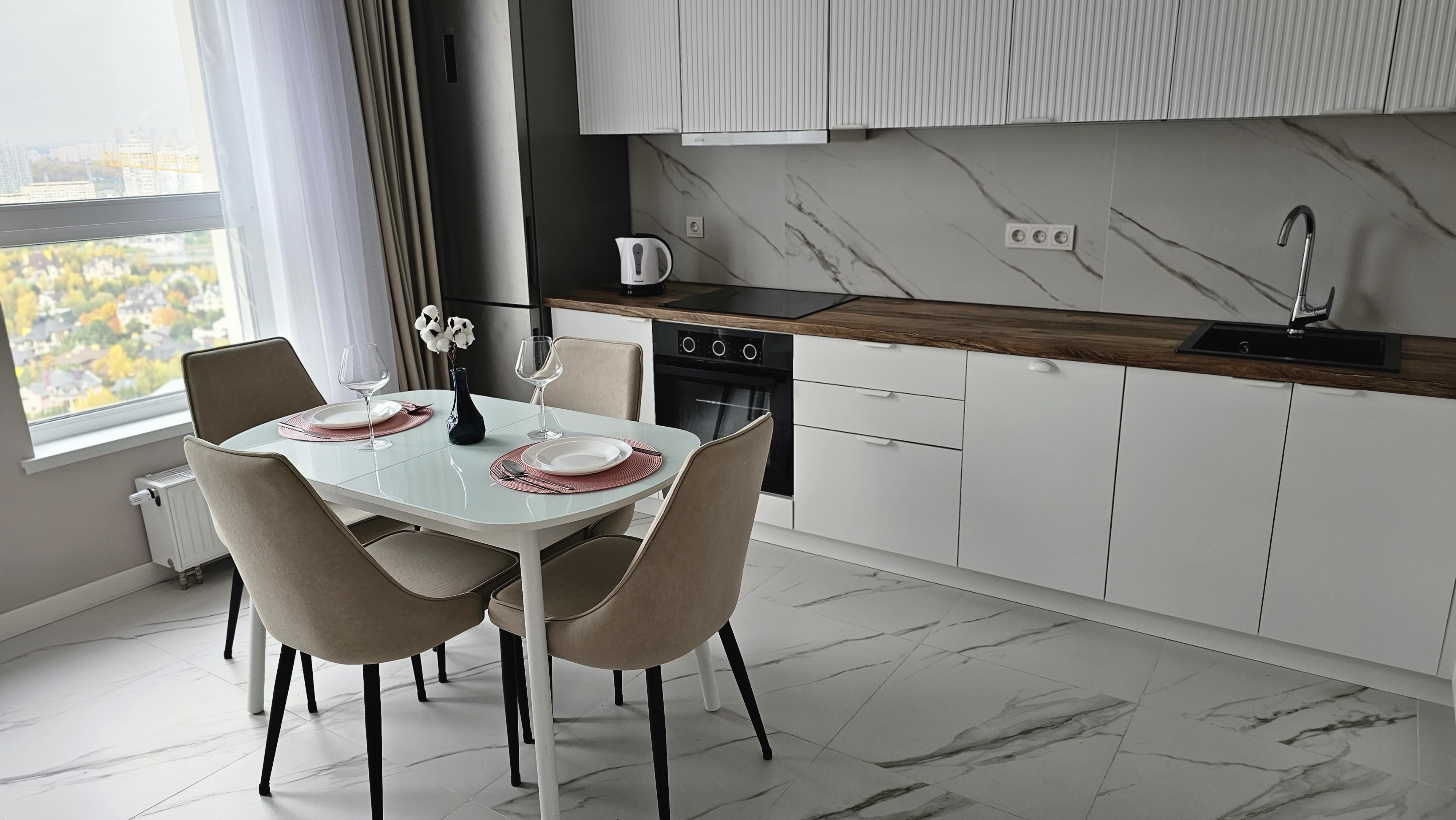 Аренда 3-комнатной квартиры на Московская обл, г Красногорск, ул Тенистых Аллей, д 3 к 3, метро Строгино, г. Москва