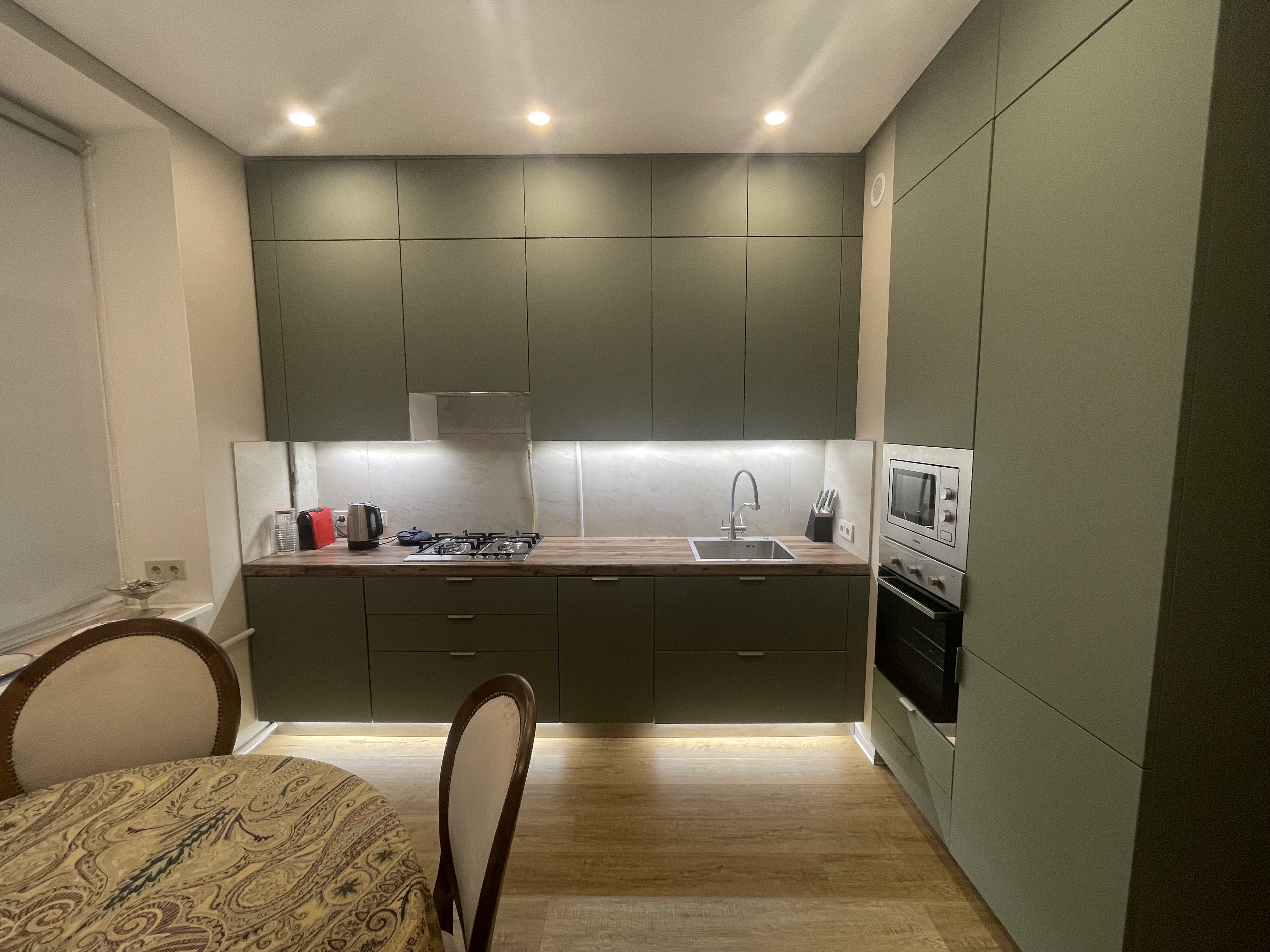 Сдам 2к квартиру на г Москва, ул Народного Ополчения, д 38 к 1, метро Октябрьское поле, г. Москва