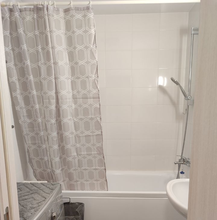 Сдам 2-комнатную квартиру на проспект Куприна, 24к3, метро Бунинская аллея, г. Москва