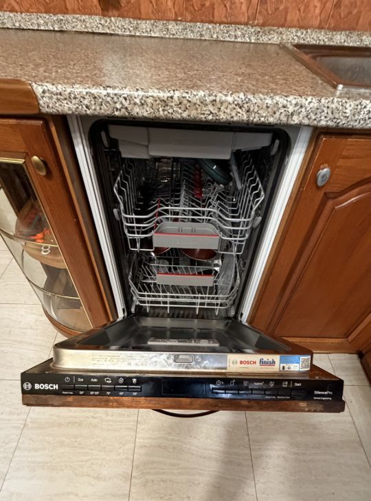 Сдам 3к квартиру на Шмитовский проезд, 13, метро Деловой центр (МЦК), г. Москва