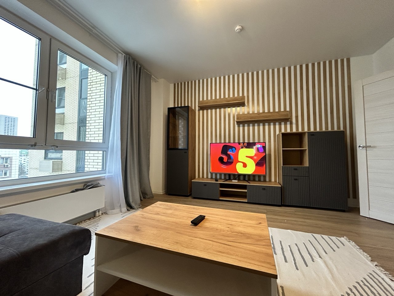 Сдам 2к квартиру на г Москва, Кронштадтский б-р, д 27 к 1, метро Водный стадион, г. Москва