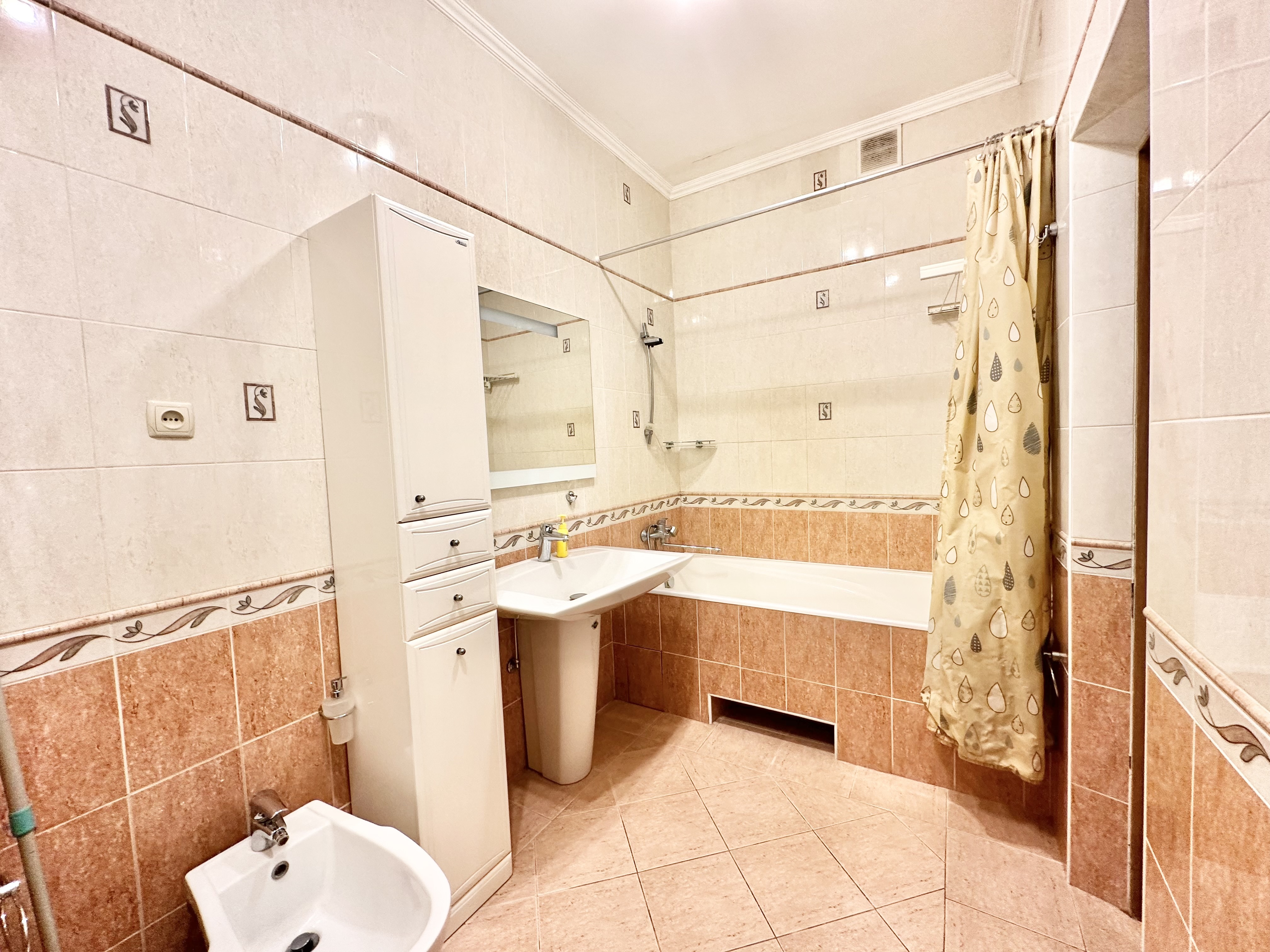 Сдается 3-к квартира на г Москва, ул Скаковая, д 5, метро Петровский парк, г. Москва