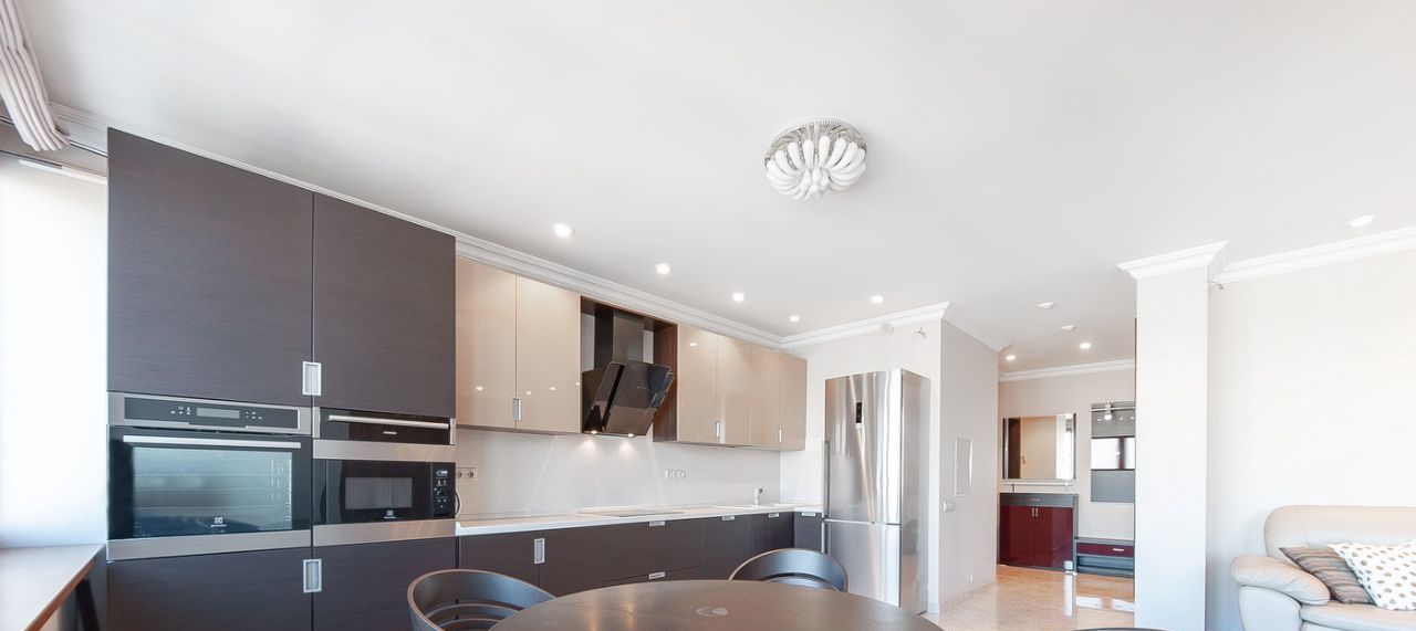 Сдаю 2-комнатную квартиру на Хорошевское шоссе, 12к1, метро Улица 1905 года, г. Москва