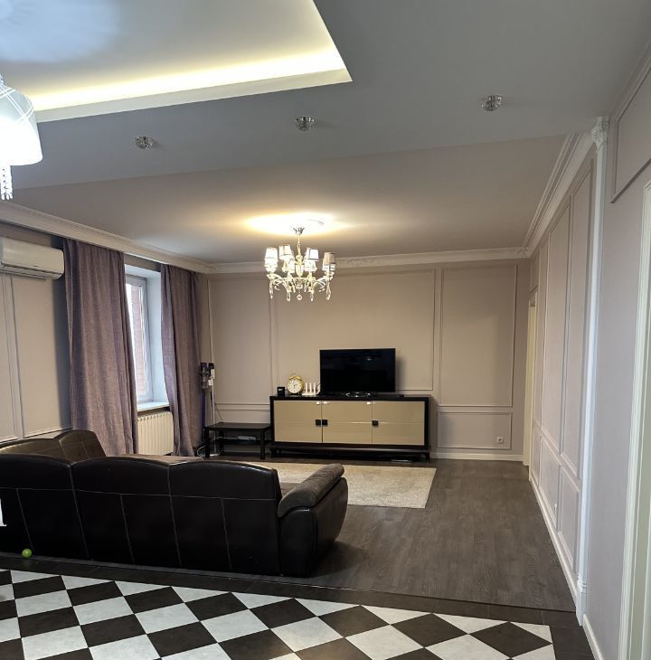 Снять 3-к квартиру на Можайское шоссе, 6К1, метро Кунцевская, г. Москва