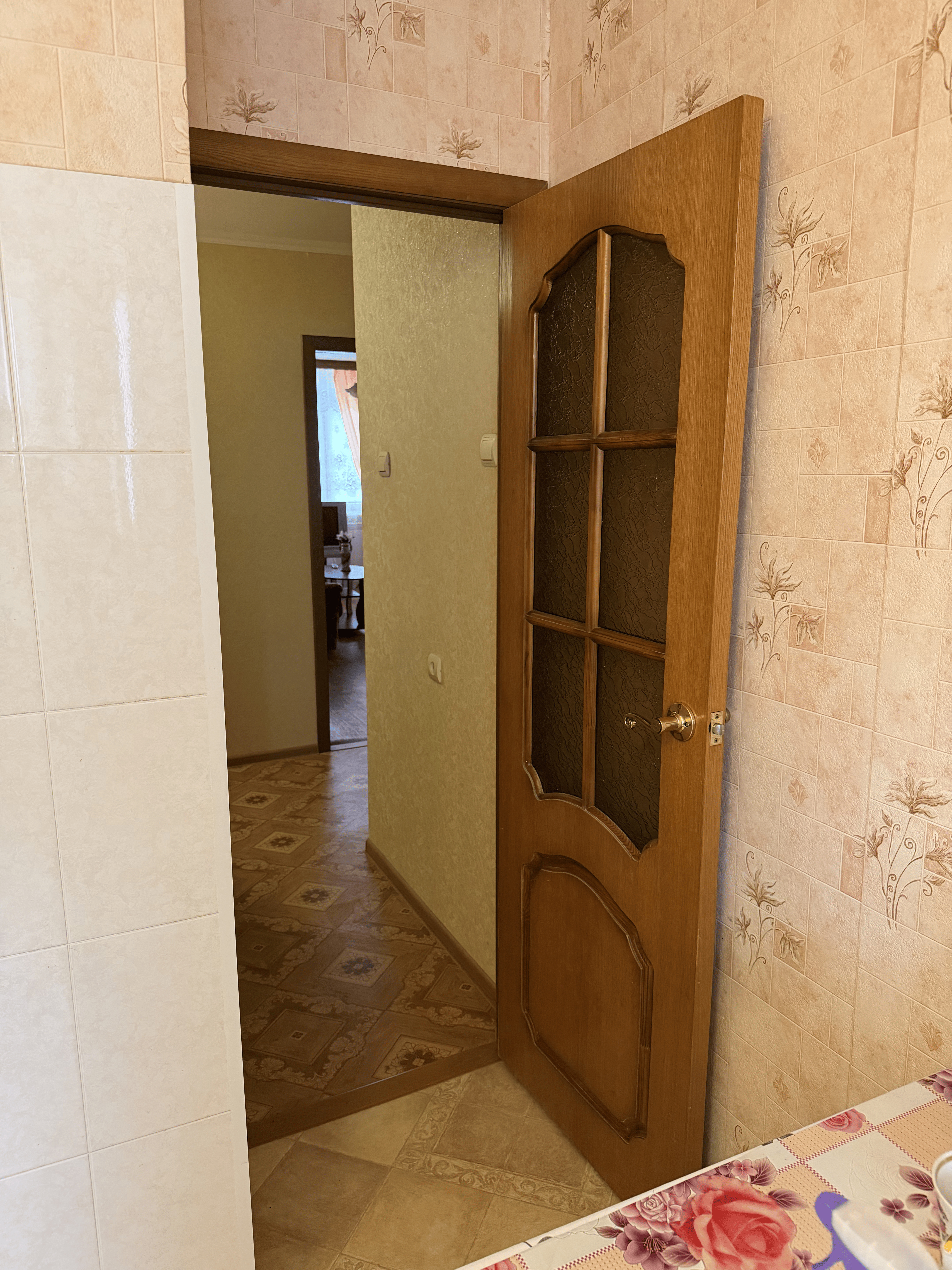 Сдам двухкомнатную квартиру на г Москва, Краснопахорский р-н, поселок Спортбазы, д 10, кв 57, г. Москва