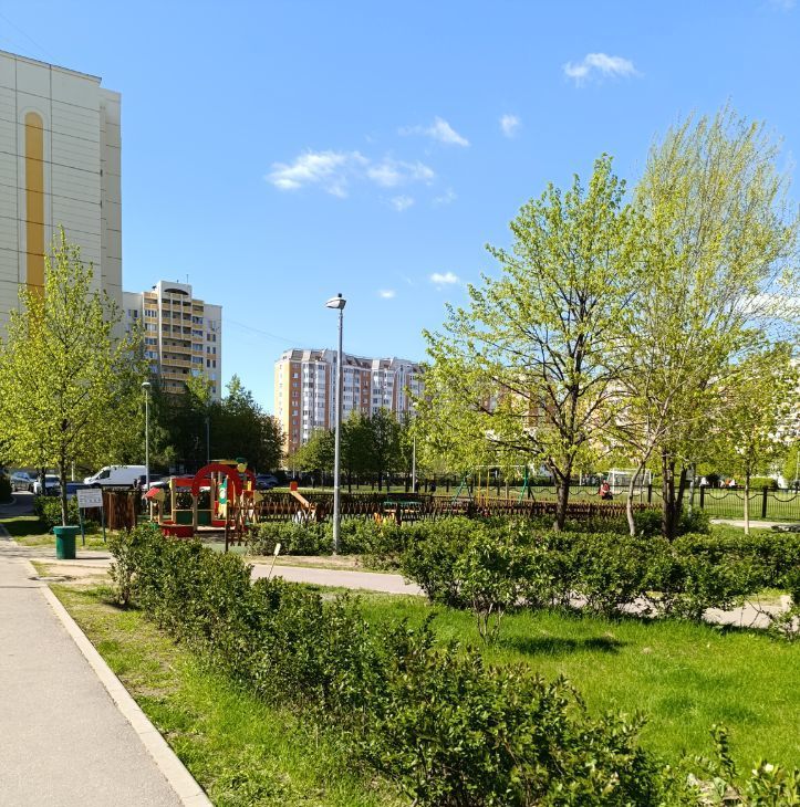 Сдается 1-комнатная квартира на Святоозерская улица, 11, метро Лухмановская, г. Москва