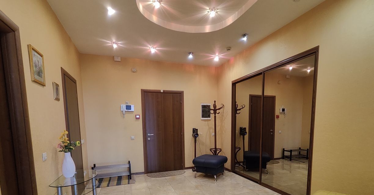 Сдаю трехкомнатную квартиру на улица Коштоянца, 20К3, г. Москва