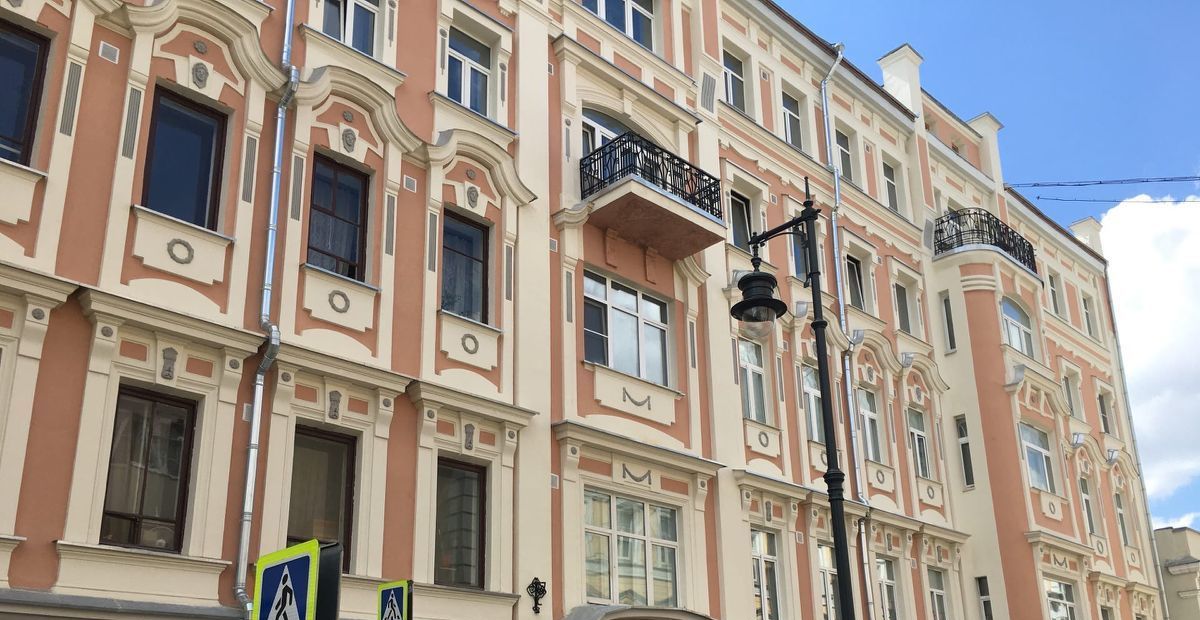 Сдается трехкомнатная квартира на Варсонофьевский переулок, 4С1, метро Пушкинская, г. Москва