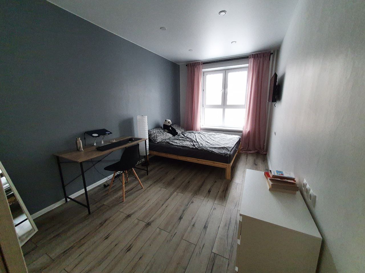 Сдается 1-к квартира на Московская обл, г Красногорск, пгт Путилково, ул Сходненская, д 13, метро Ховрино, г. Москва