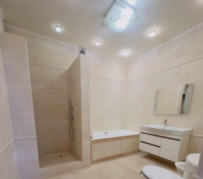 Сдам четырехкомнатную квартиру на улица Бажова, 24к2, метро Ростокино, г. Москва