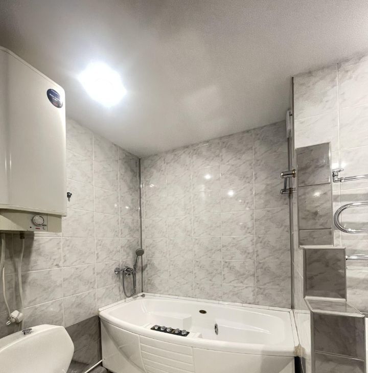 Сдаю 3х-комнатную квартиру на Панфиловский переулок, 1/16С1, метро Смоленская (Арбатско-Покровская линия), г. Москва