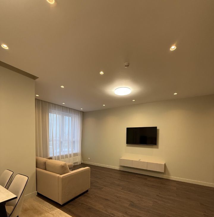 Сдам трехкомнатную квартиру на улица Петра Алексеева, 14, метро Кунцевская, г. Москва