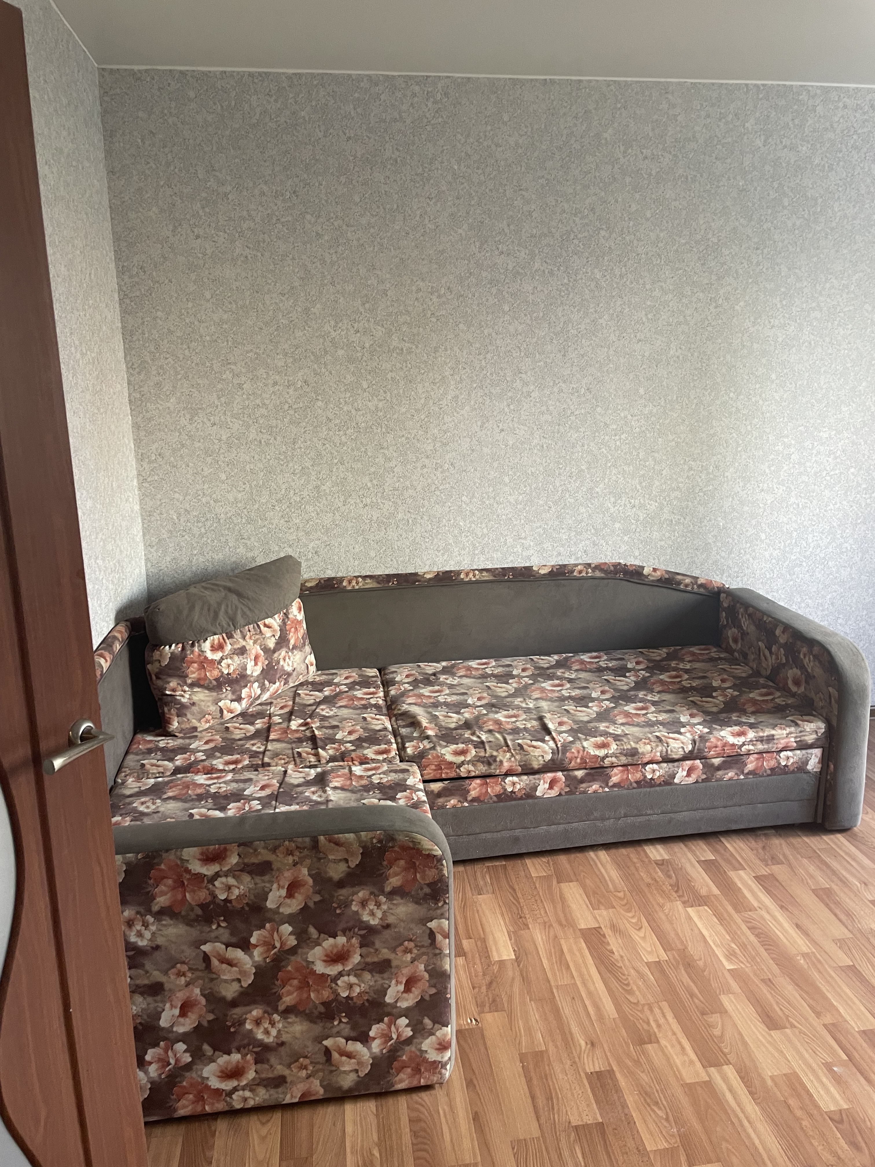 Сдаю 2к квартиру на Московская обл, г Видное, пгт Дрожжино, ул Южная, д 11 к 2, метро Бульвар Дмитрия Донского, г. Москва