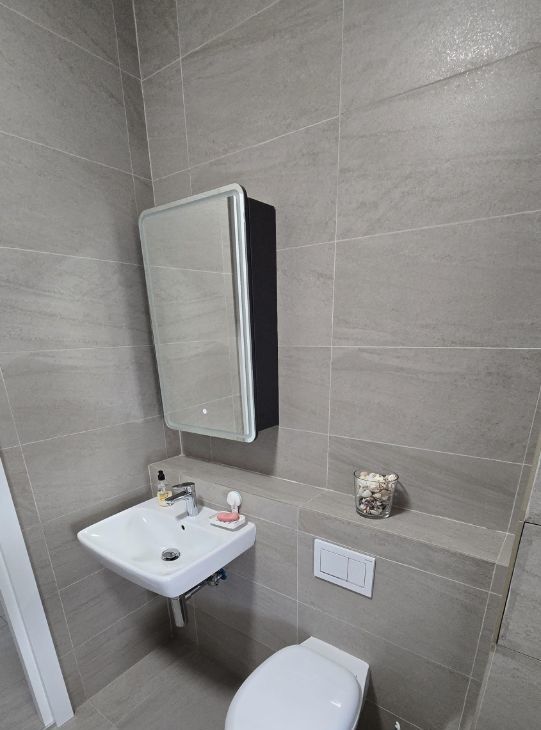 Сдаю трехкомнатную квартиру на Олонецкая улица, 4, метро Отрадное, г. Москва