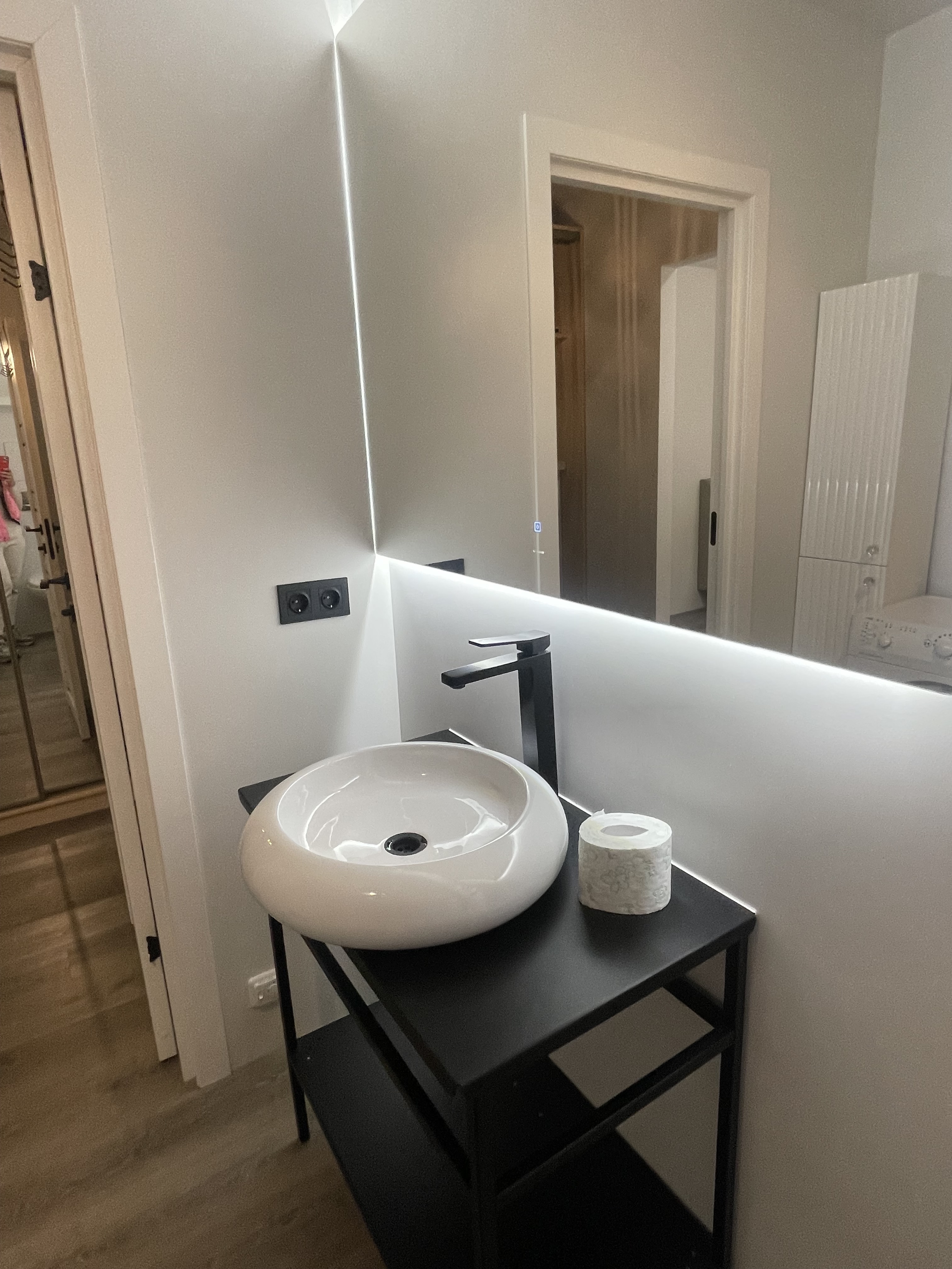 Сдам однокомнатную квартиру на г Санкт-Петербург, поселок Парголово, ул Заречная, д 11 к 6 стр 1, метро Парнас, г. Санкт-Петербург