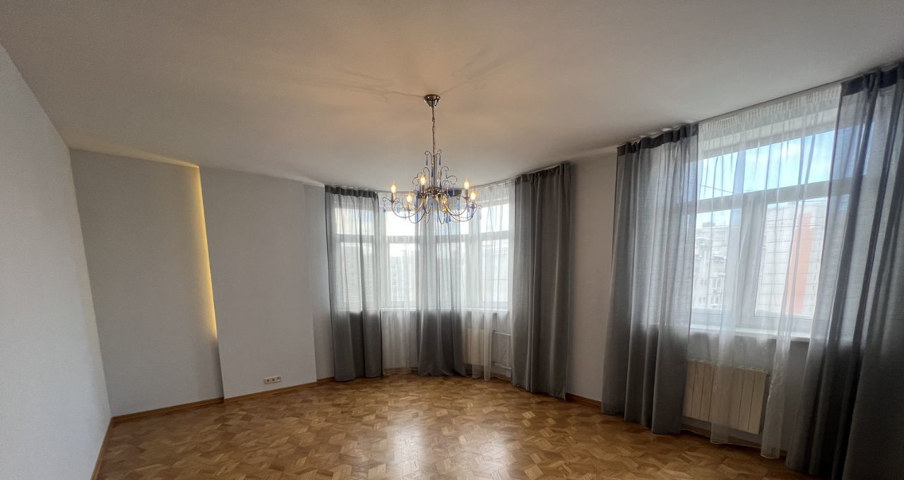 Сдается 3-комнатная квартира на Новочеремушкинская улица, 18, метро Профсоюзная, г. Москва