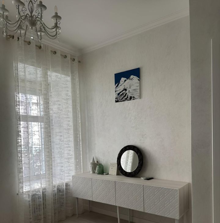 Сдам четырехкомнатную квартиру на Садовая-Каретная улица, 20С1, метро Чеховская, г. Москва