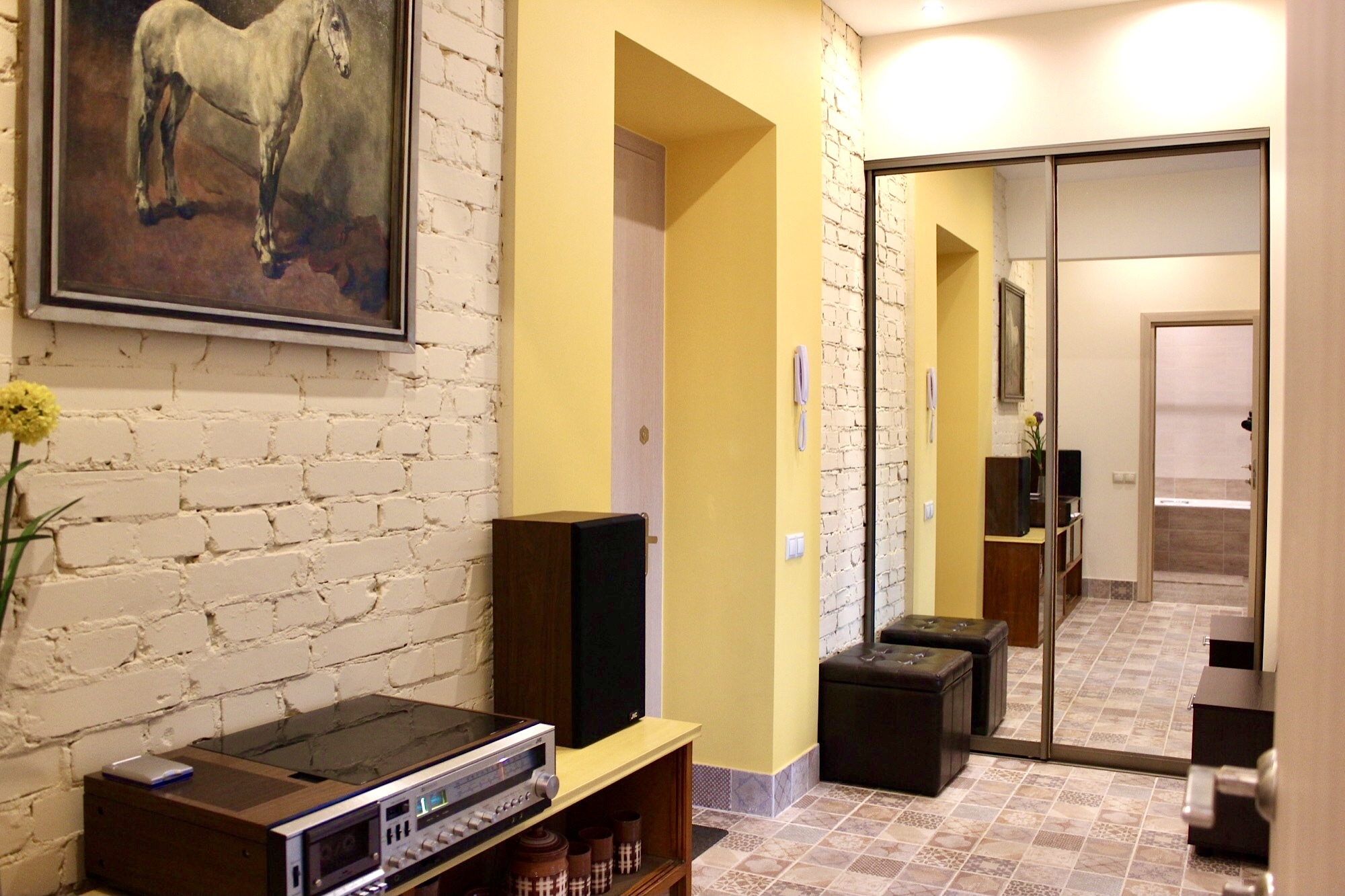 Аренда 2х-комнатной квартиры на г Москва, ул Мосфильмовская, д 2В, метро Парк Победы, г. Москва