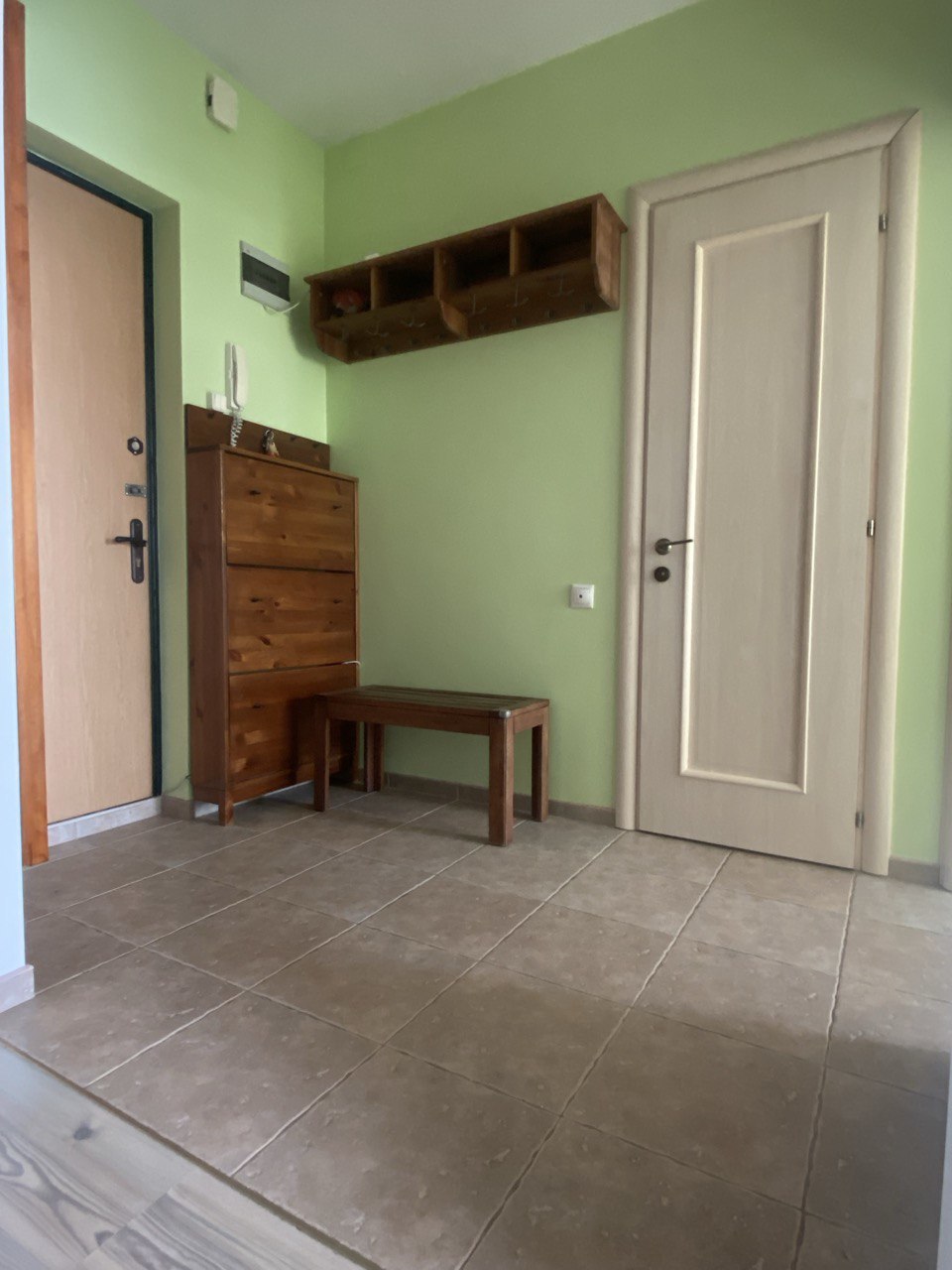 Сдаю 2к квартиру на г Москва, г Троицк, Октябрьский пр-кт, д 3А, метро Ольховая, г. Москва