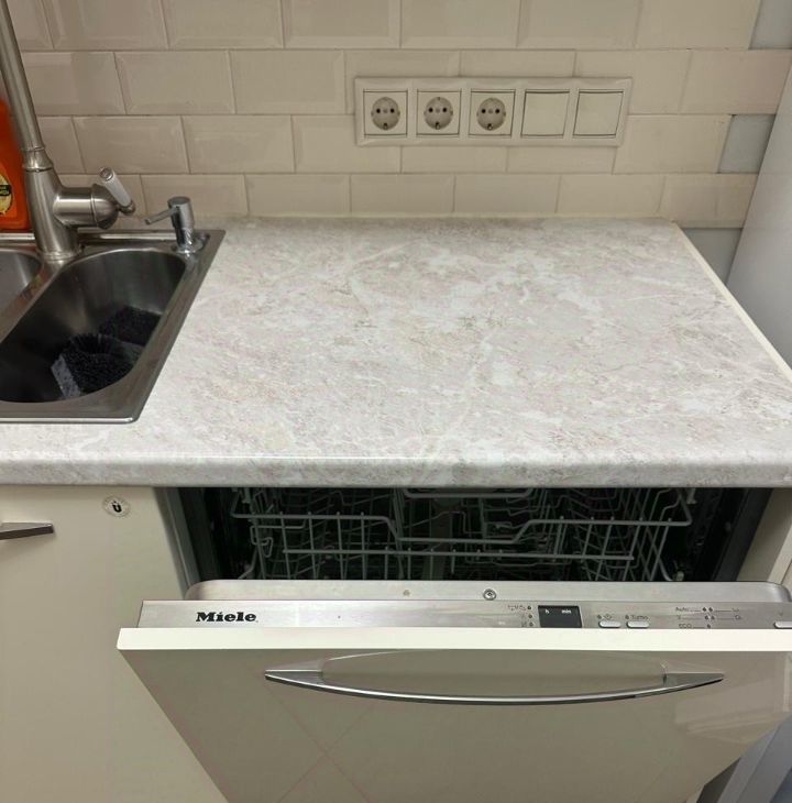 Снять четырехкомнатную квартиру на Новопесчаная улица, 17К2, метро Сокол, г. Москва