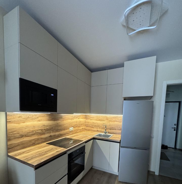 Снять однокомнатную квартиру на Нагатинская набережная, 4Бк1, метро Коломенская, г. Москва