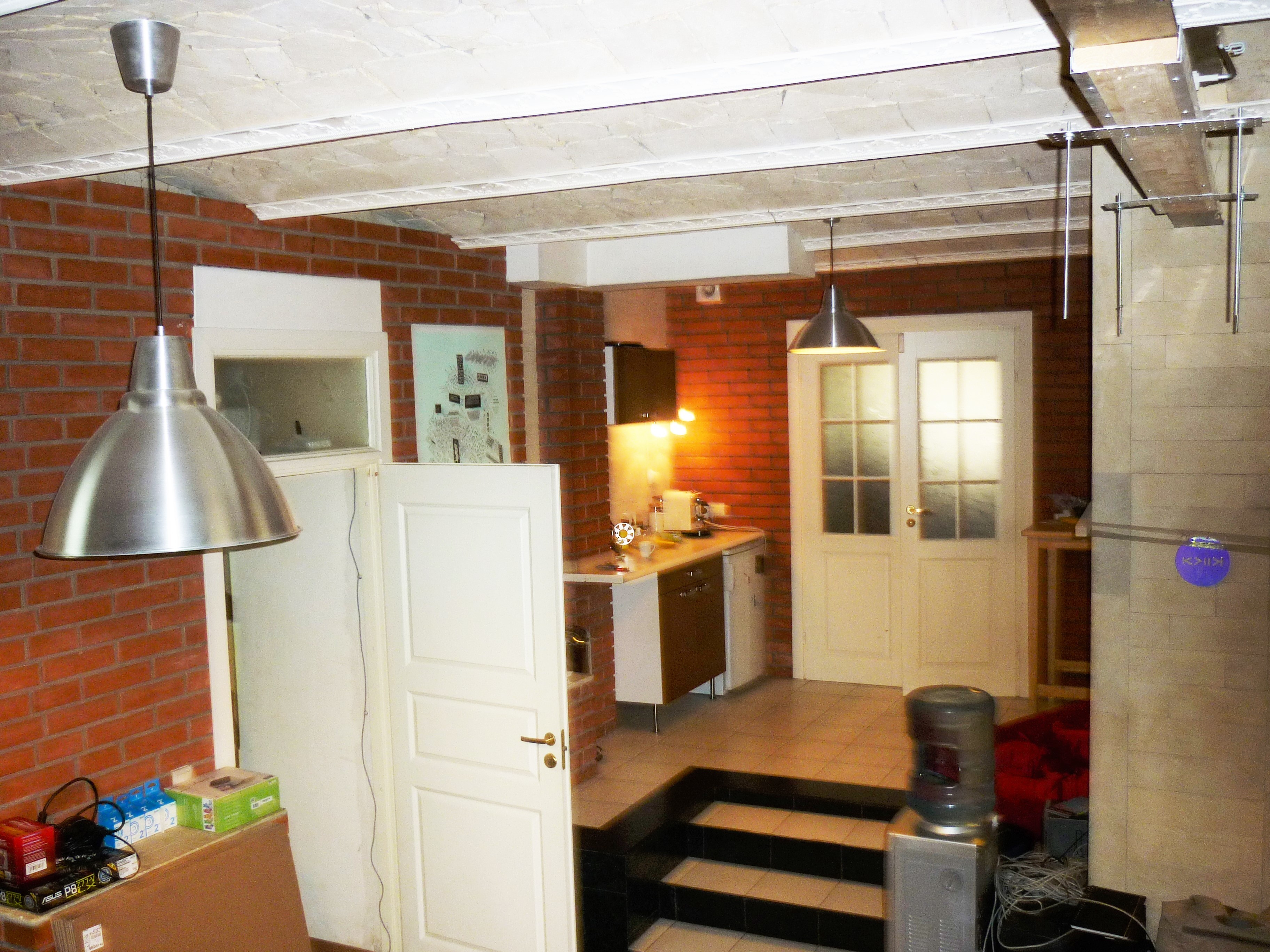 Снять 4х-комнатную квартиру на г Москва, ул Костикова, д 7, метро Выставочная, г. Москва