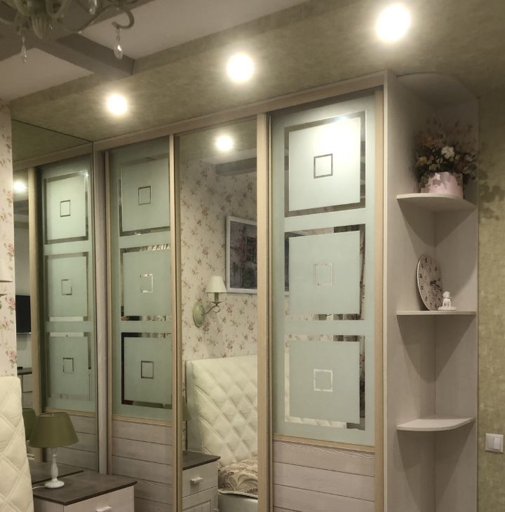 Сдаю 3-комнатную квартиру на Смоленская улица, 10, метро Киевская, г. Москва