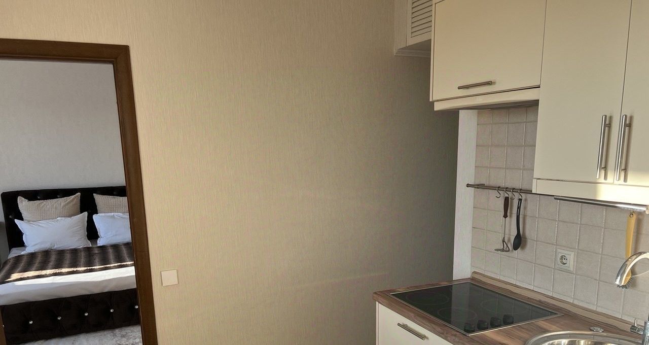 Сдам 1-к квартиру на 2к202, метро Каховская, г. Москва