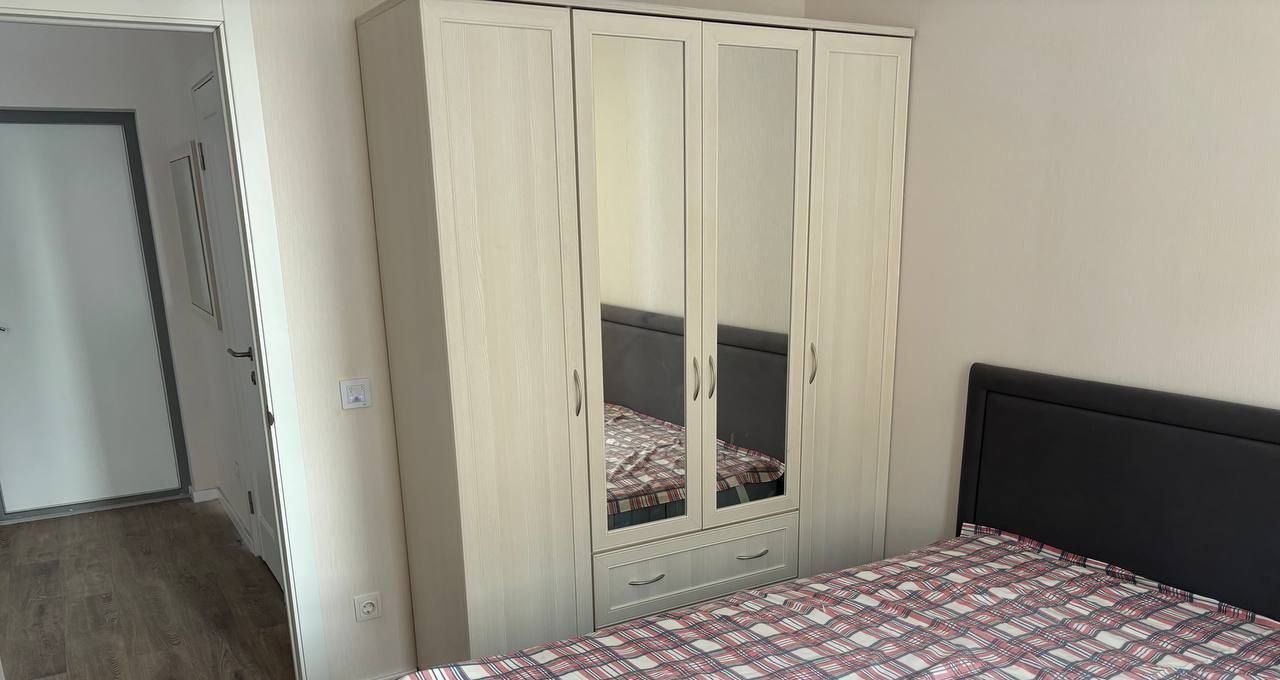 Сдам 2к квартиру на улица Уточкина, 8к1, метро Бунинская аллея, г. Москва