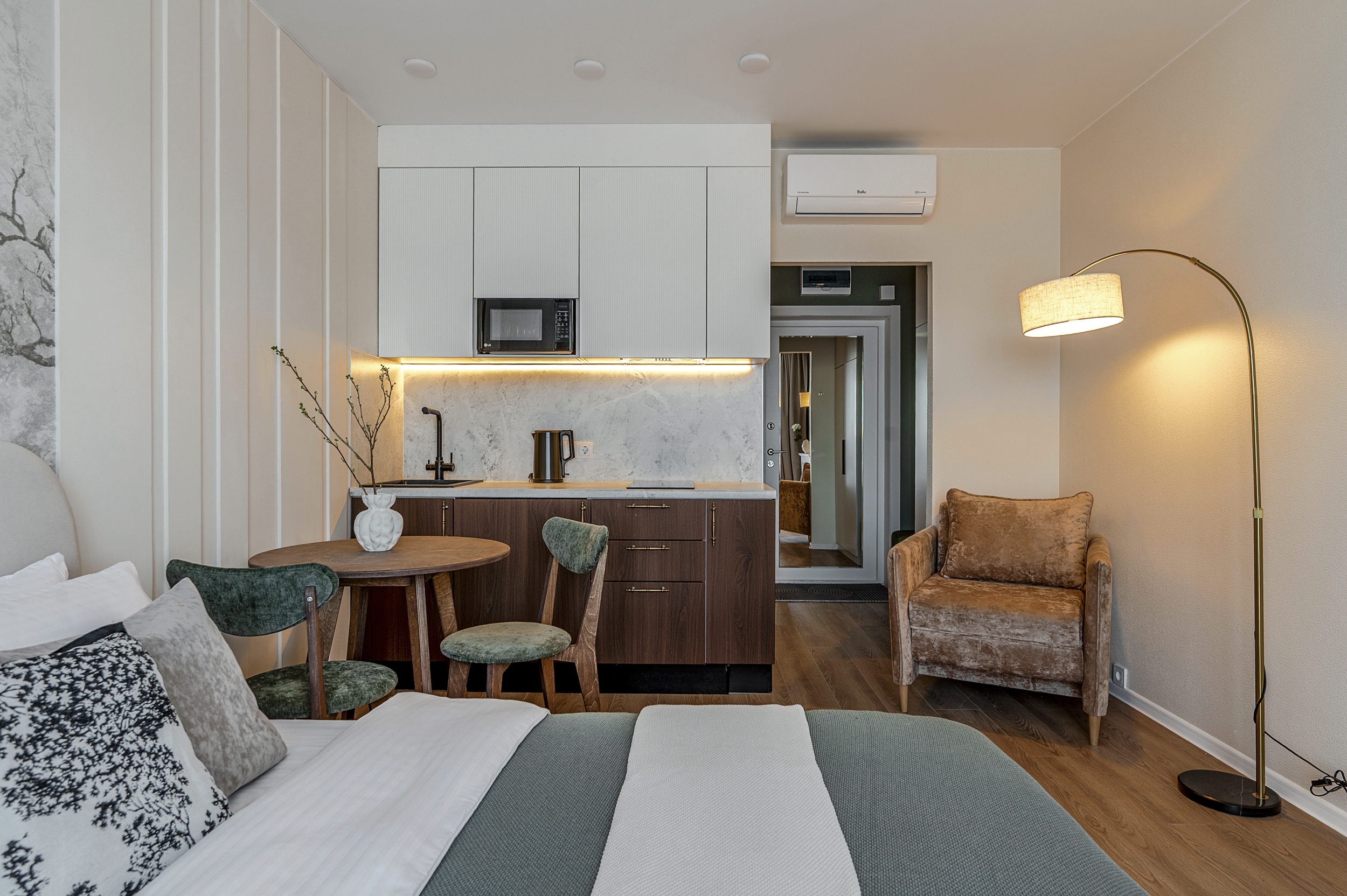 Снять однокомнатную квартиру на г Санкт-Петербург, Лиговский пр-кт, д 244 стр 1, метро Обводный канал, г. Санкт-Петербург