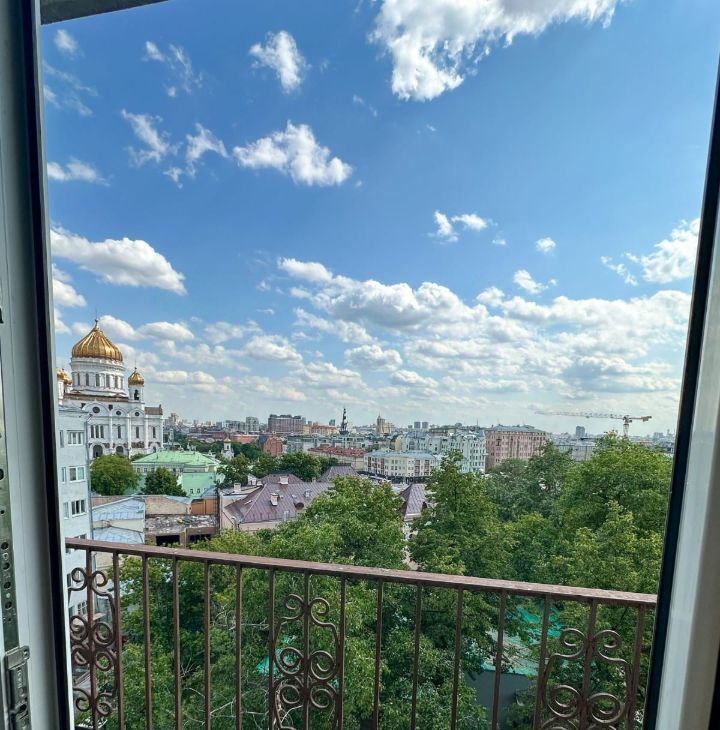 Сдам 2-комнатную квартиру на Гоголевский бульвар, 8, метро Библиотека имени Ленина, г. Москва