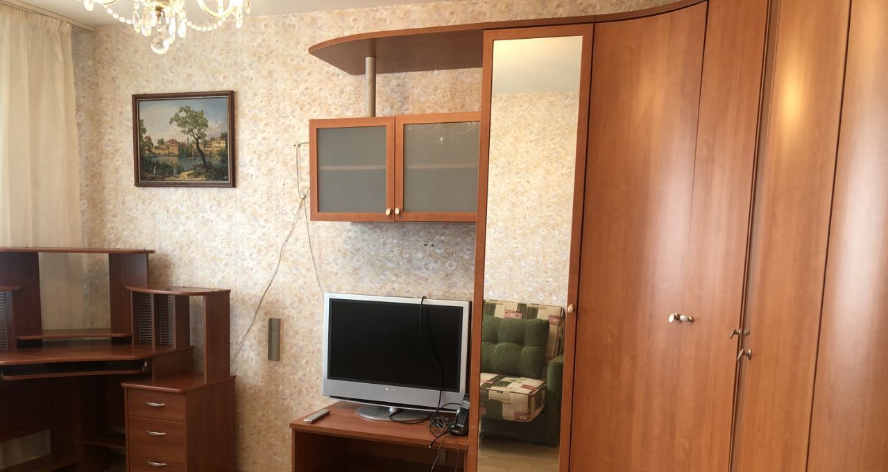 Сдается трехкомнатная квартира на Есенинский бульвар, 9К3, метро Рязанский проспект, г. Москва