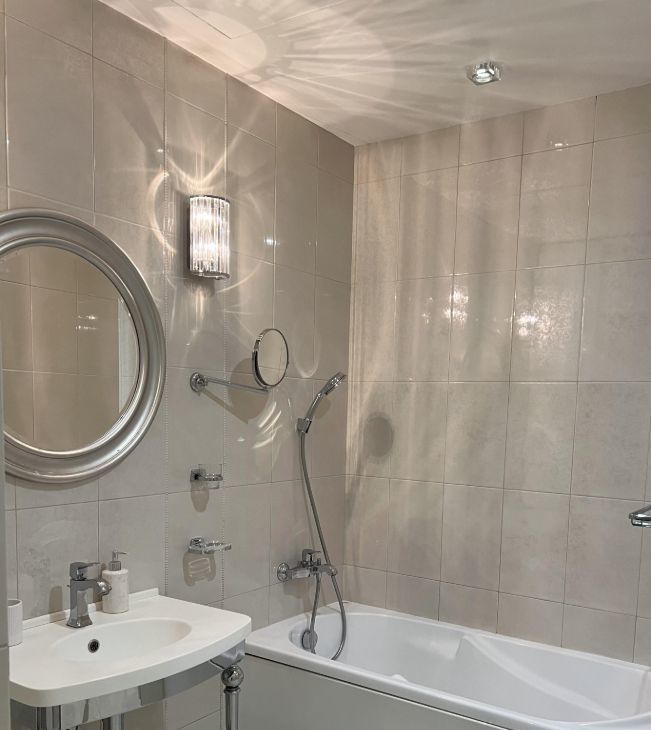 Сдам двухкомнатную квартиру на Ломоносовский проспект, 29, метро Раменки, г. Москва