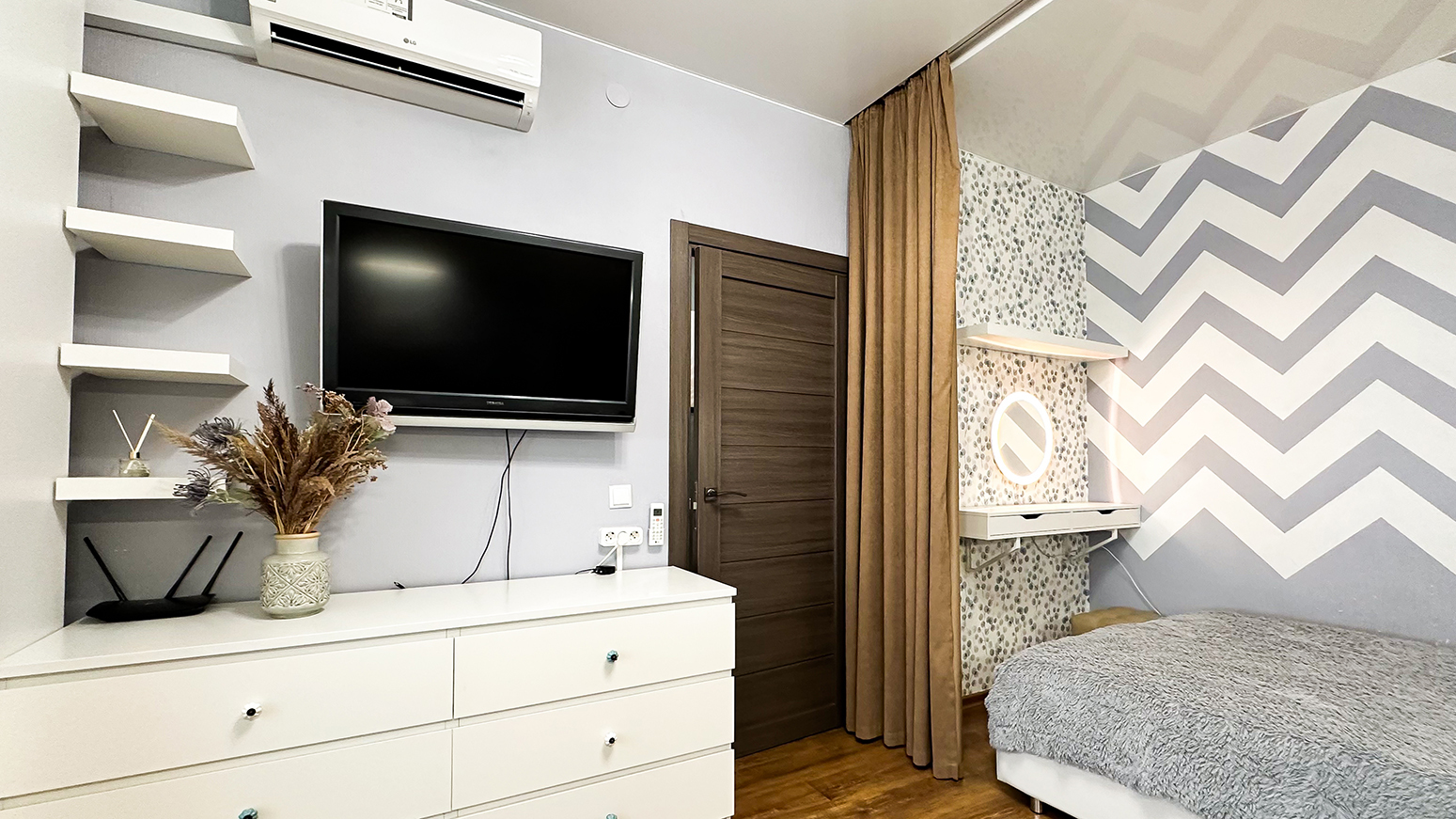 Сдам однокомнатную квартиру на Московская обл, г Люберцы, мкр Зенино ЖК Самолёт, ул Дружбы, д 1 к 1, метро Некрасовка, г. Москва