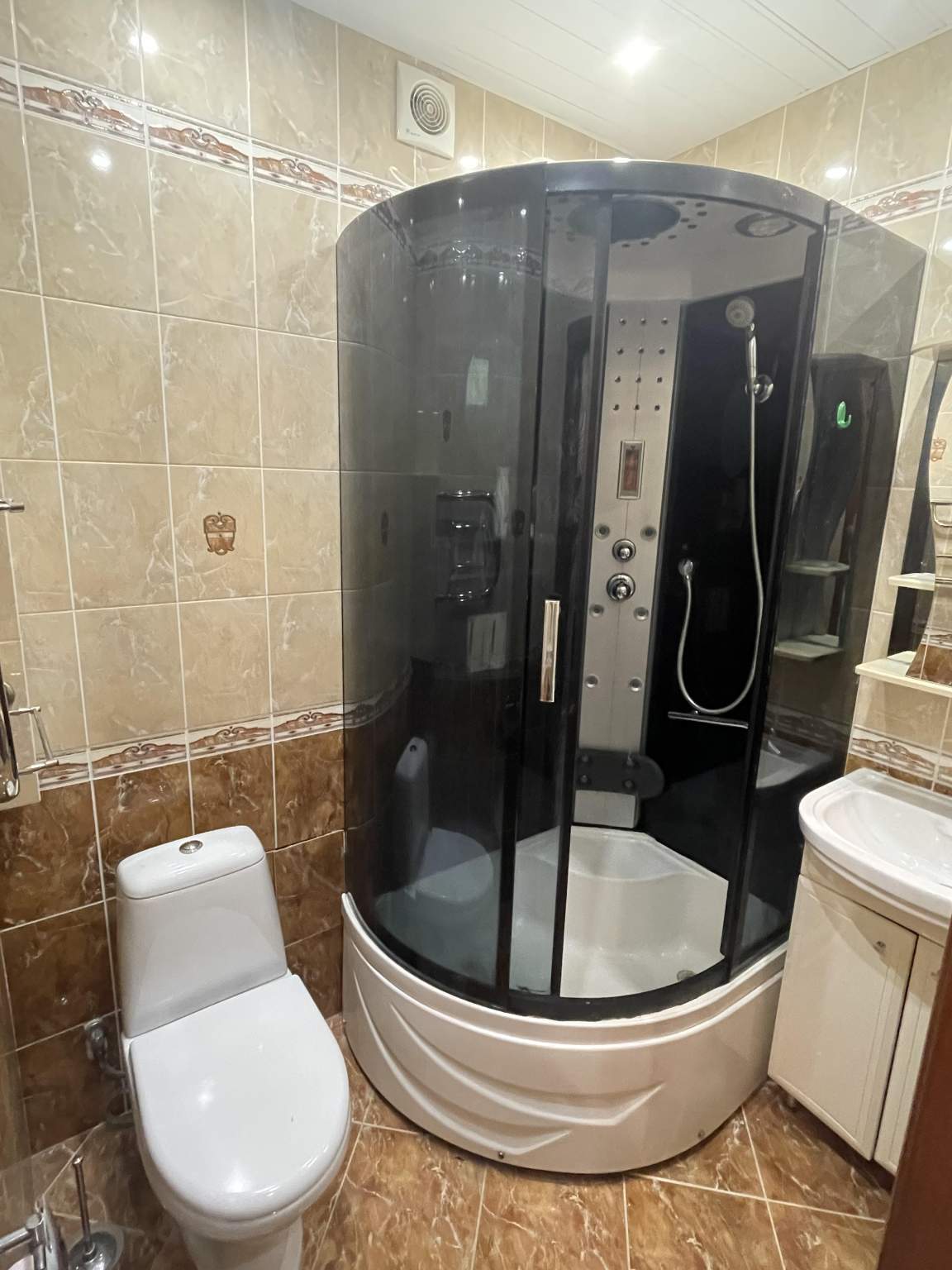 Сдается 3к квартира на г Москва, б-р Генерала Карбышева, д 5 к 3, г. Москва