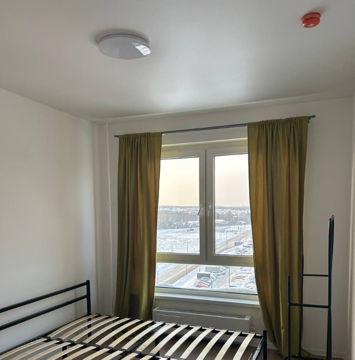 Сдается двухкомнатная квартира на улица Братьев Бромлей, 5к2, метро Филатов Луг, г. Москва