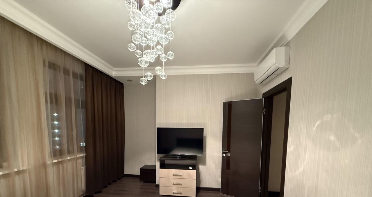 Сдам 2-комнатную квартиру на улица Серпуховский Вал, 21к2, метро Ленинский проспект, г. Москва